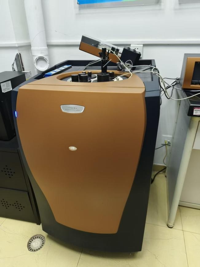 微量热仪.jpg
